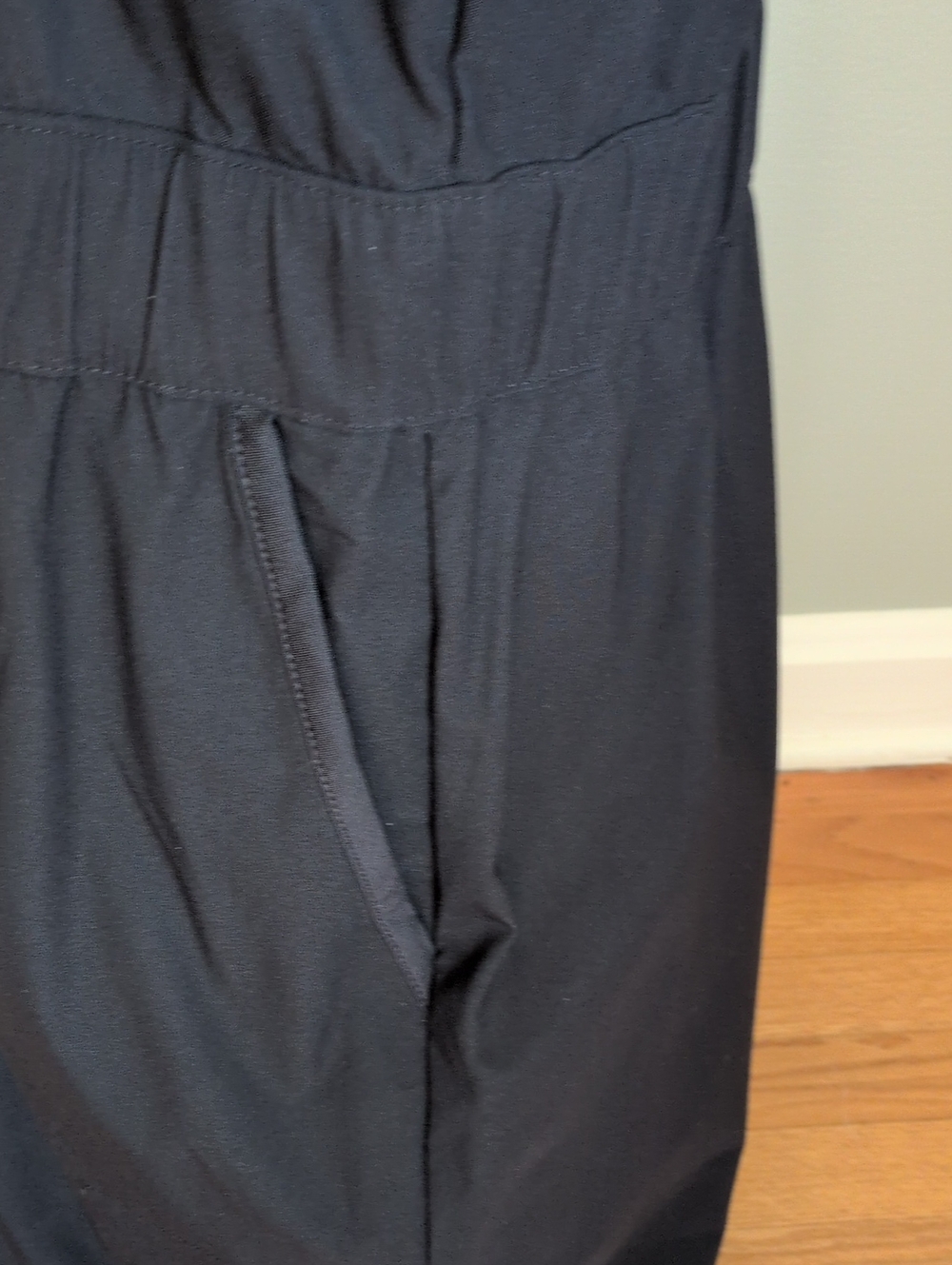 Columbia Black Leslie Falls II Active Zip-Front Vest Dress - Picture 8 of 16